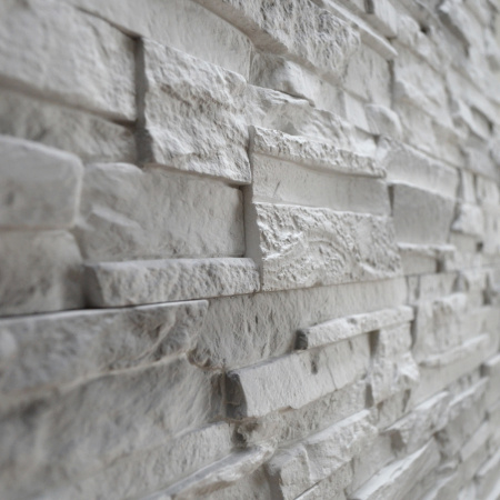 Монтре — декоративный гипсовый камень для внутренней отделки, фактура Скала, сланец